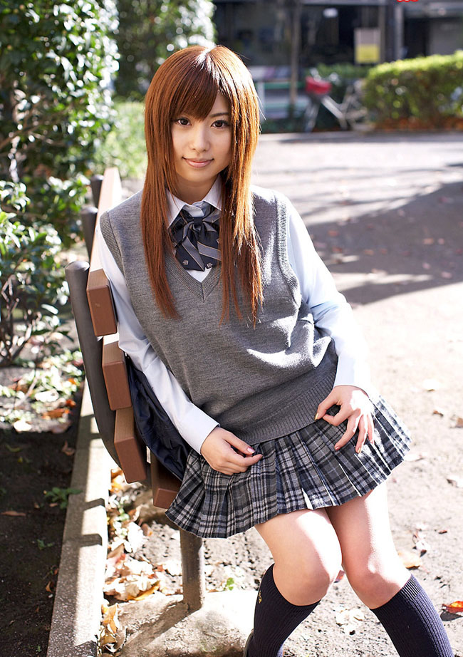 2-1F52910434bG.jpg