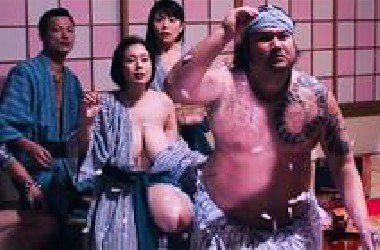 这才是爆爽的日本动作片，看的让人肾上腺飙升，可惜国内还未上映！