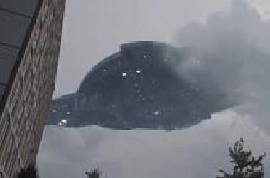 压迫感 星盟UFO母舰