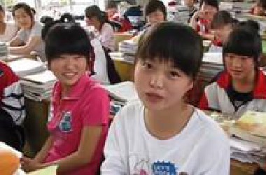 拍摄于2009年高三班级毕业纪念，从此以后各奔东西