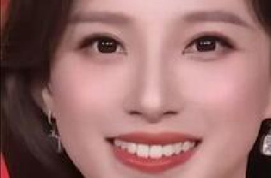 当普通人遇上央视妆容是什么样