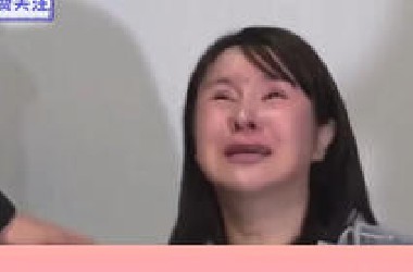 为追求美，女子花27万做了10项整容手术，结果惨不忍睹！