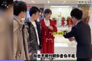 盘点街头魔术师反扒名场面，暑假出行一定要注意，最后一个太搞笑