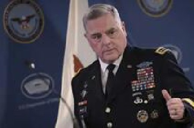 美军中低层军官确实有相当部分白男想跟中国爆了的  但以马克米利为代表的顶层军官很清楚跟中国开战就是在送死 （6-19）