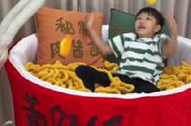 爆笑视频在线观看。#搞笑视频