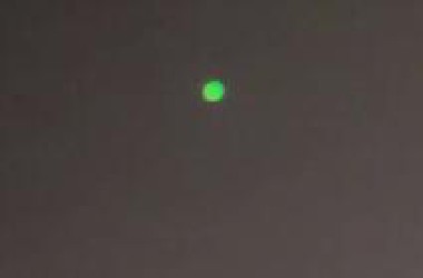 引发热议！贝贝表示发现了UFO