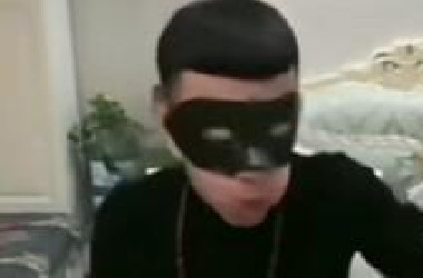 下蛋了原版 比片难找 这得放猎奇区