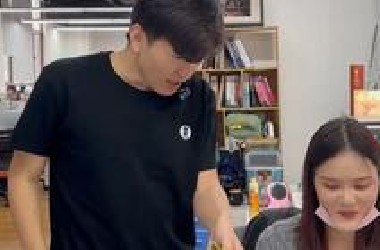 只会写*ug的程序员