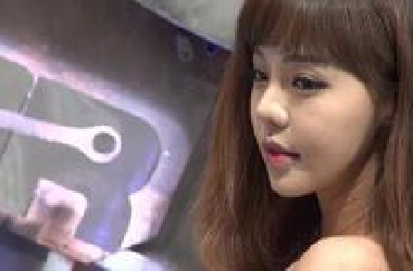 韩国首尔国际车展，美女车模高清饭拍精选集锦（一）